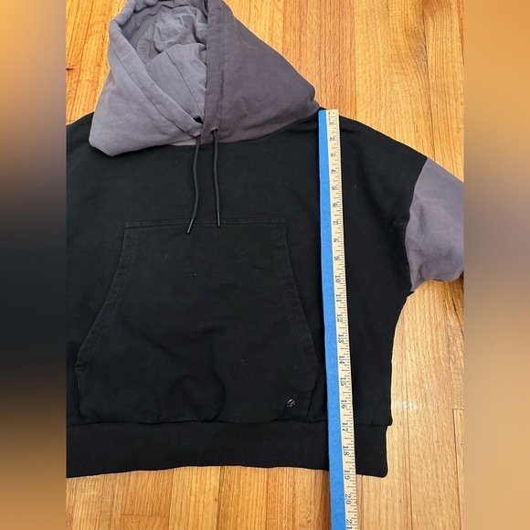 Buff Bunny crop Sweatshirt Size M (j10 - Picture 10 of 10